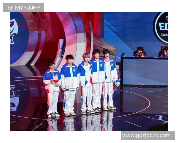 杭州LGDNBW战队奋勇拼搏展现电竞精神引领年轻力量